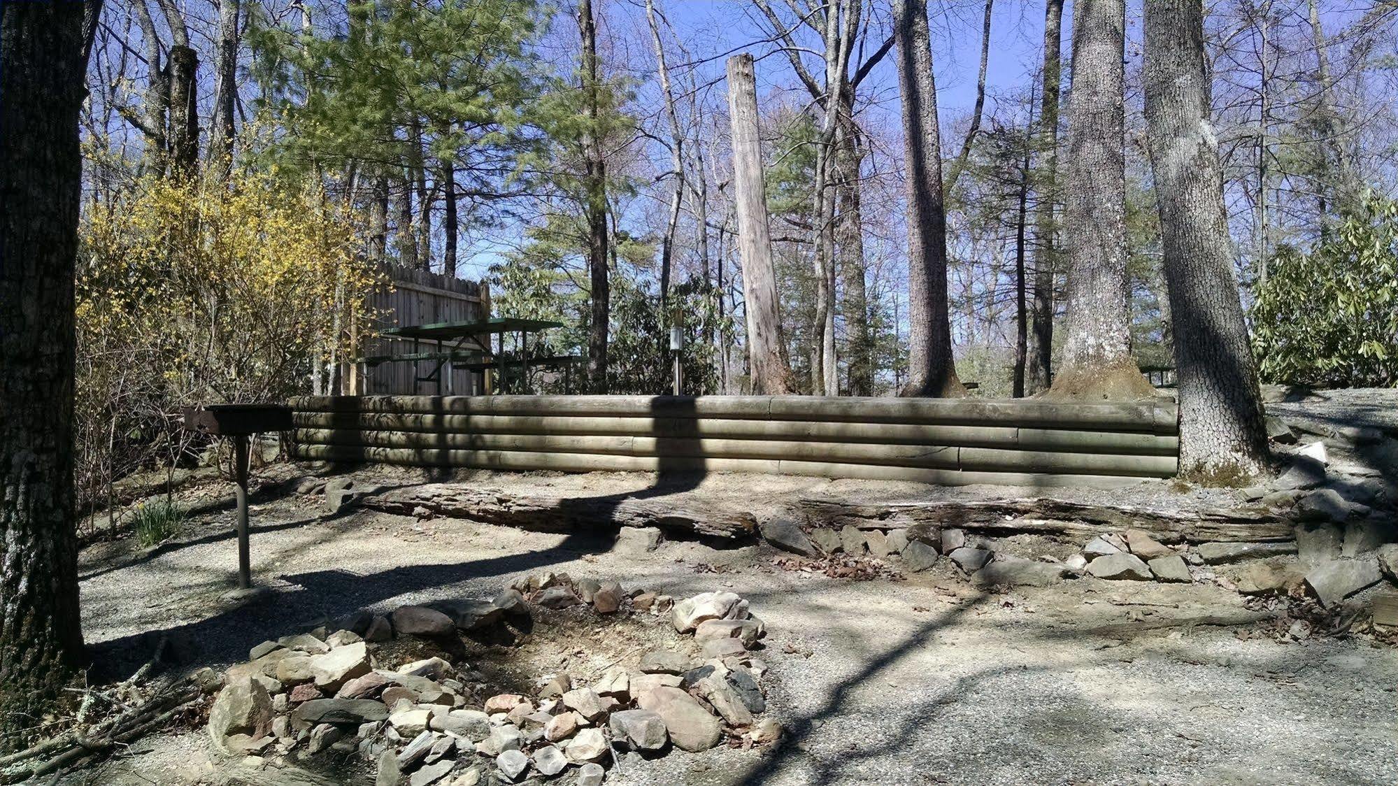 Campground, Rv Park, And 2* Linville Falls